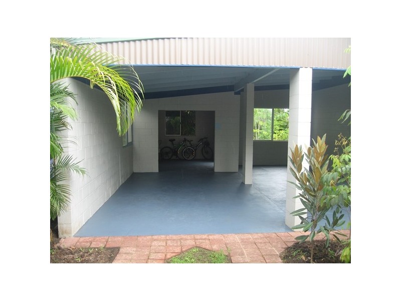 4 Walter Lever Estate Road, Silkwood QLD 4856