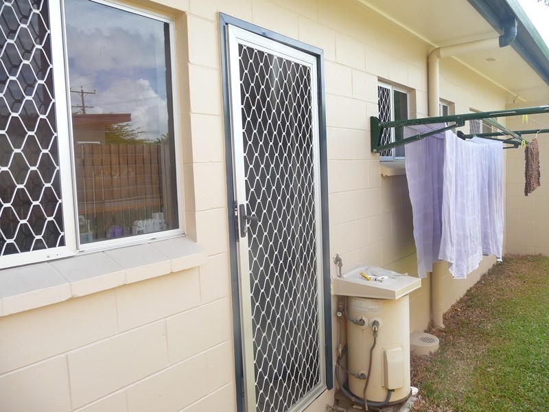 2/16 Wongaling Beach Road, Wongaling Beach QLD 4852