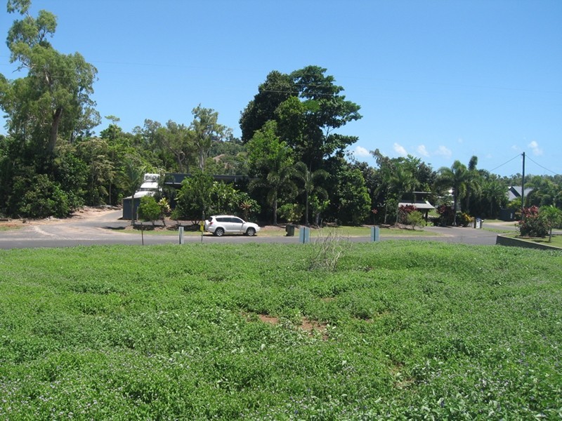 19 Jackey Jackey Street, South Mission Beach QLD 4852
