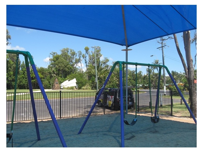 18 Mariner Drive, South Mission Beach QLD 4852