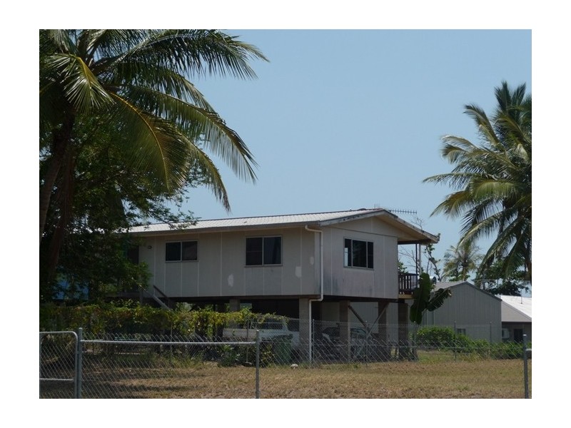 16 McNamara Street, Wongaling Beach QLD 4852