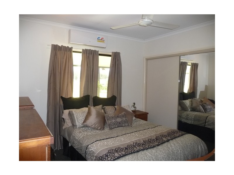 154 Old Tully Road, Birkalla QLD 4854