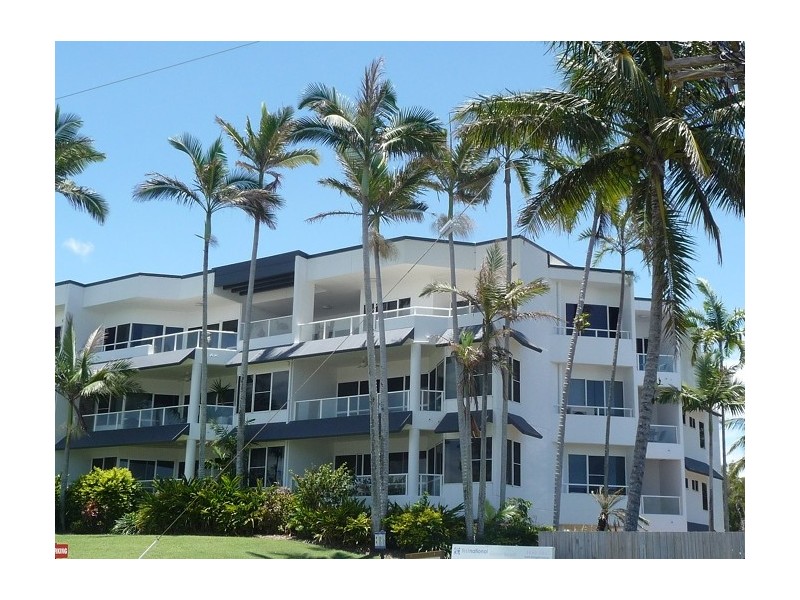 13, 69 Banfield Parade, Wongaling Beach QLD 4852