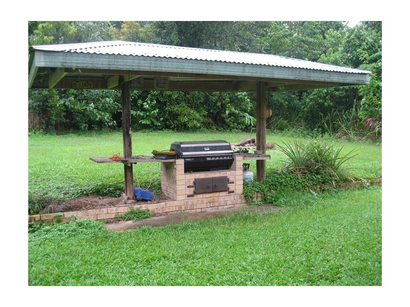 607 East Feluga Road, East Feluga QLD 4854