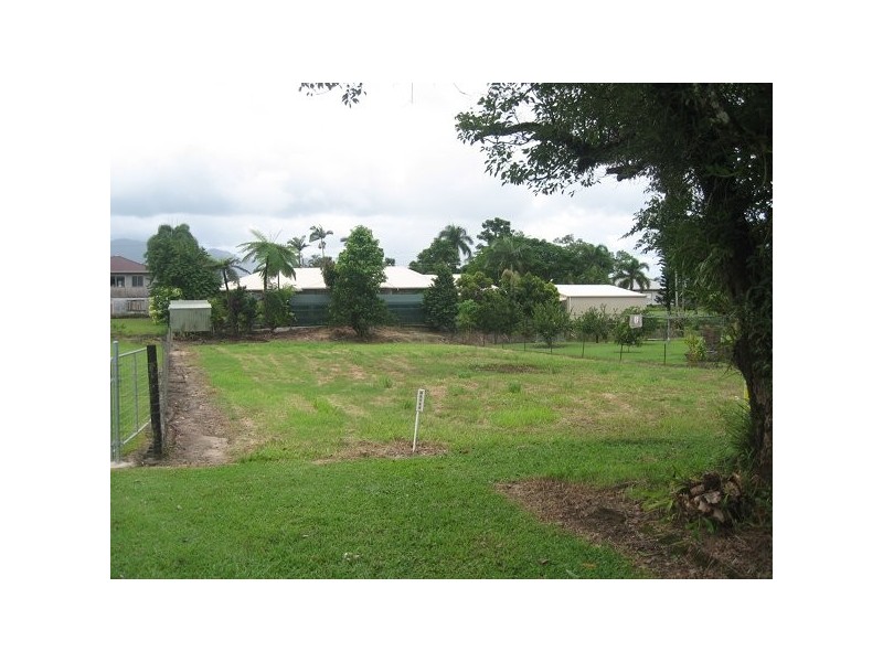 26 Webb Street, Tully QLD 4854