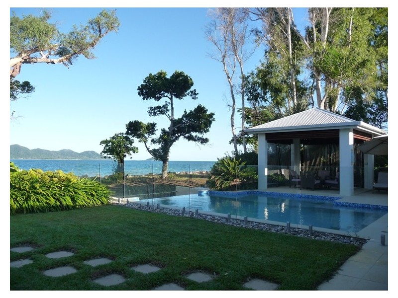 2d Reid Road, Wongaling Beach QLD 4852