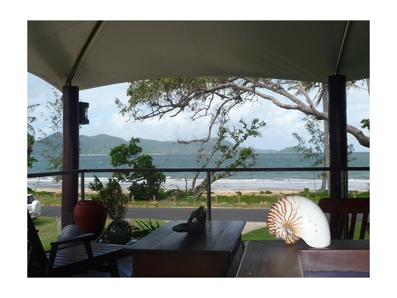 84 Kennedy Esplanade, South Mission Beach QLD 4852