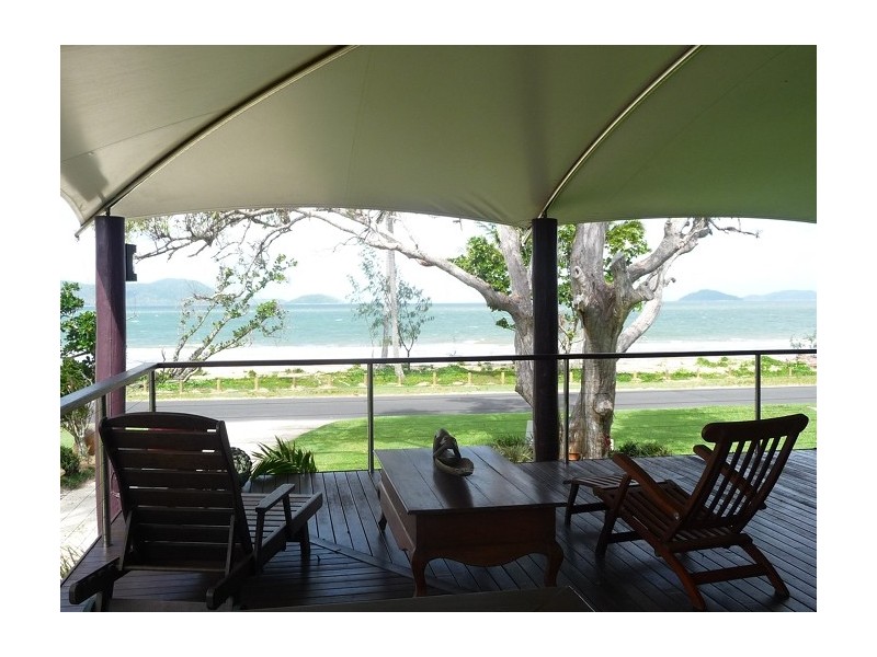 84 Kennedy Esplanade, South Mission Beach QLD 4852