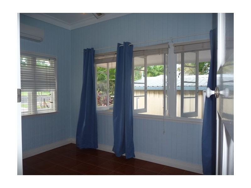 3 Derby Terrace, Mission Beach QLD 4852