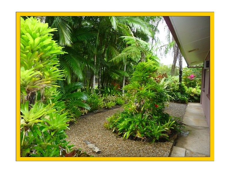 856 East Feluga Road, East Feluga QLD 4854