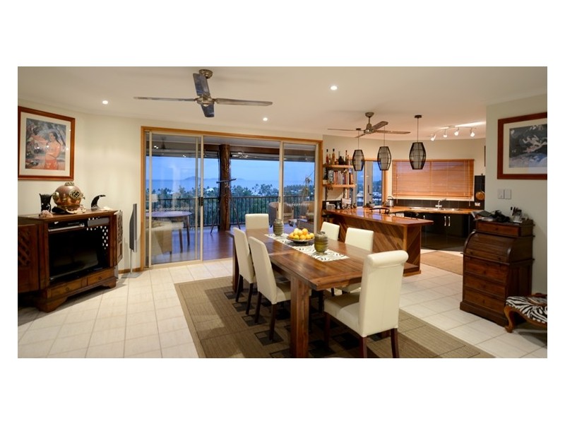 1 Bedarra Terrace, South Mission Beach QLD 4852