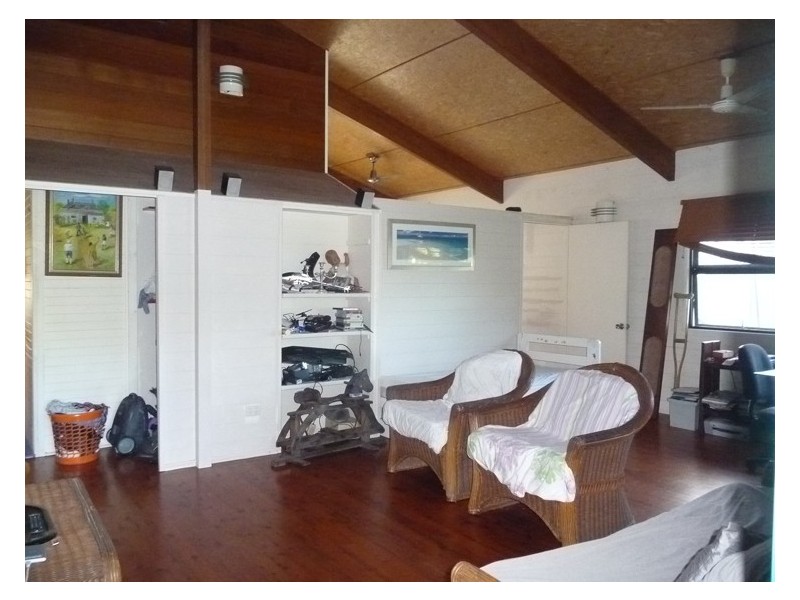 9 Webb Court, Bingil Bay QLD 4852