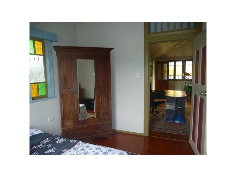 4 Walter Lever Estate Road, Silkwood QLD 4856