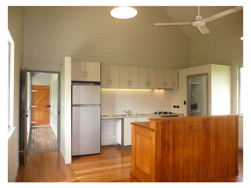 4 Chauvel Street, El Arish QLD 4855