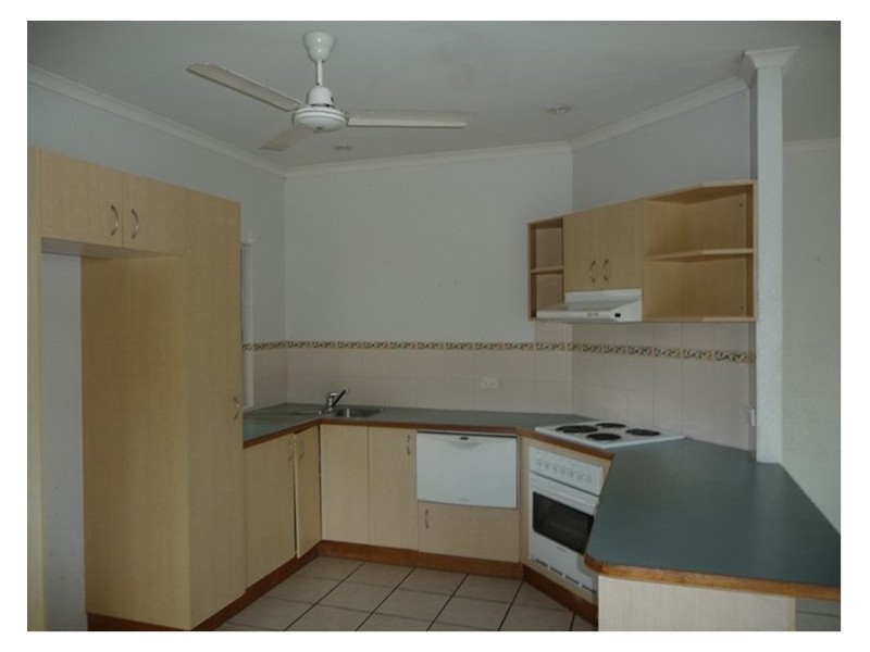 34 Holland Street, Wongaling Beach QLD 4852