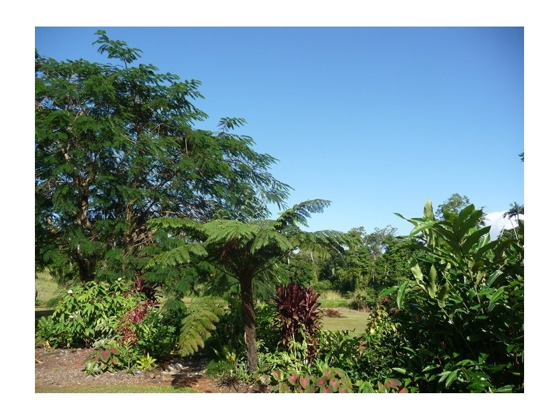 68 Kode Road, Carmoo QLD 4852