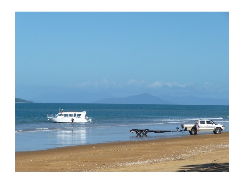 21 Shore Street, Wongaling Beach QLD 4852