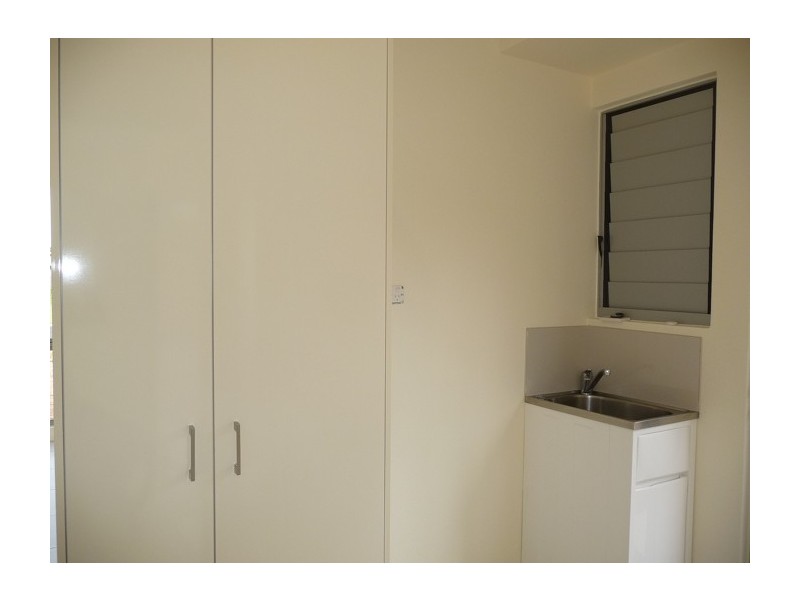 21 Shore Street, Wongaling Beach QLD 4852