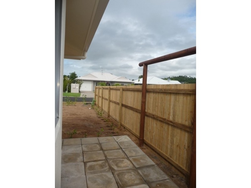 21 Shore Street, Wongaling Beach QLD 4852