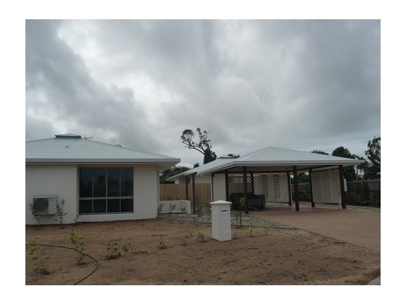 21 Shore Street, Wongaling Beach QLD 4852