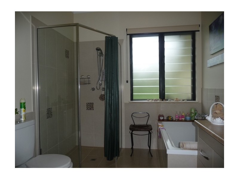 1 Riverside Terrace, South Mission Beach QLD 4852