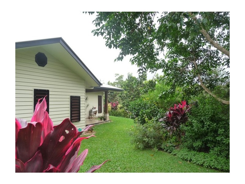 1 Riverside Terrace, South Mission Beach QLD 4852