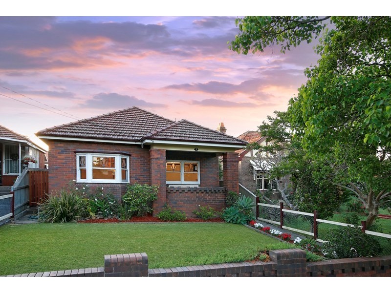 7 Leopold Street, Croydon Park NSW 2133