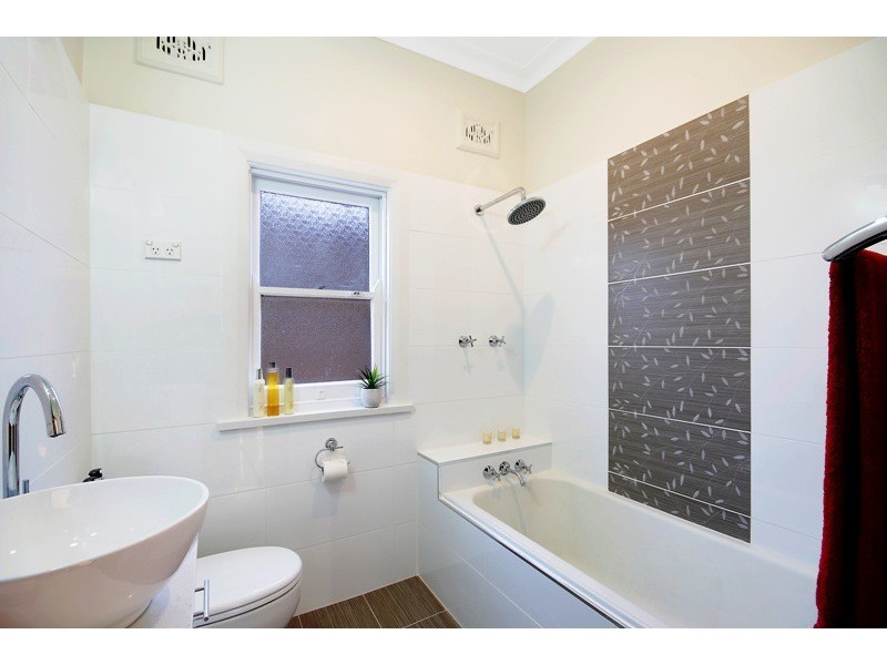 7 Leopold Street, Croydon Park NSW 2133