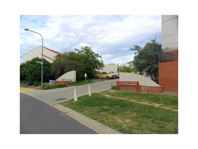 1/2 Ranken Place, Belconnen ACT 2617