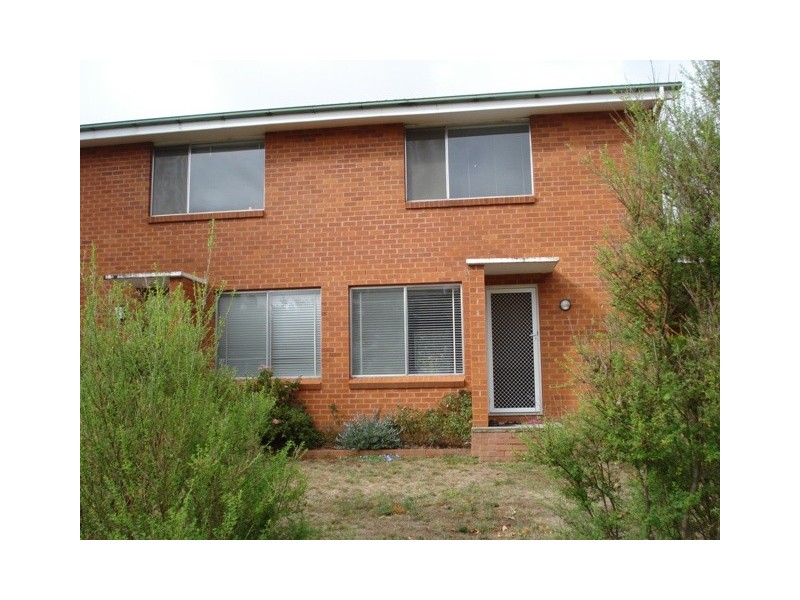 2/42  Templeton Street, Cook ACT 2614