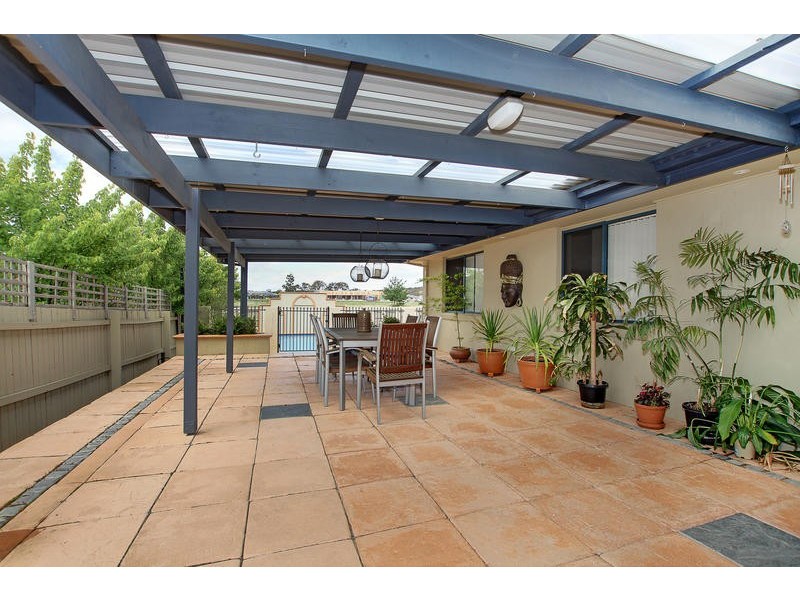 60 Hollingsworth Street, Gungahlin ACT 2912