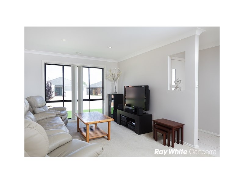 62 Kalianna Street, Harrison ACT 2914