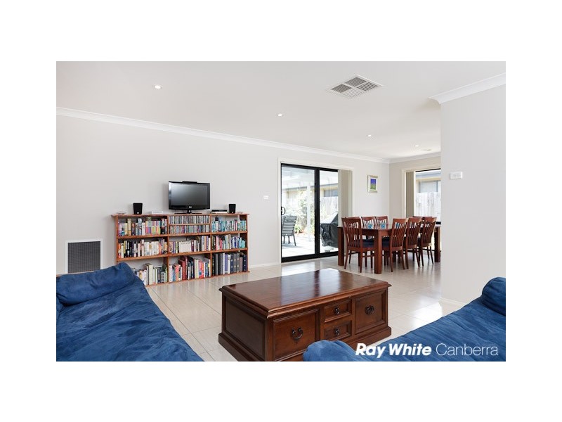 62 Kalianna Street, Harrison ACT 2914