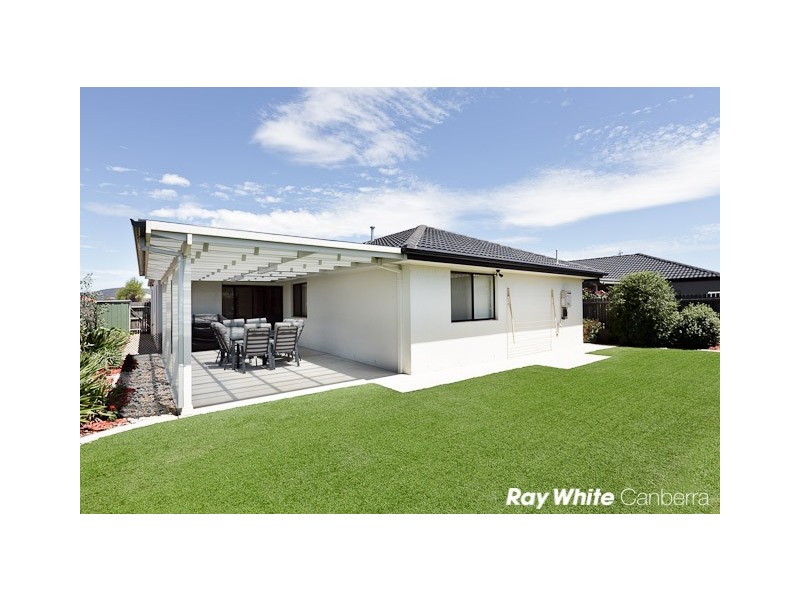 62 Kalianna Street, Harrison ACT 2914