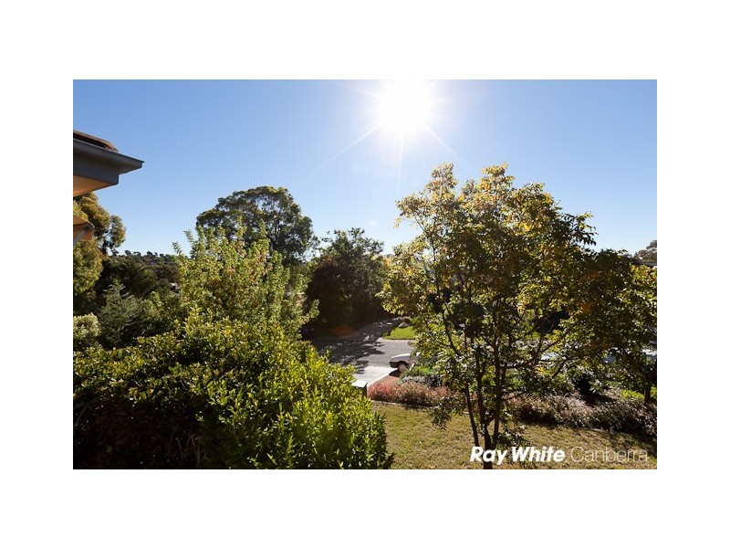 16 Cheel Place, Farrer ACT 2607