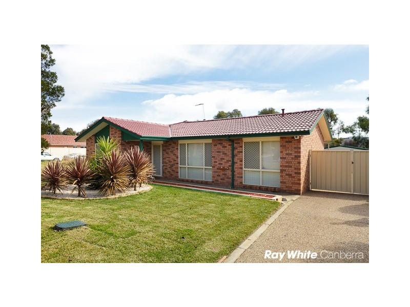 26 Augustus Close, Palmerston ACT 2913