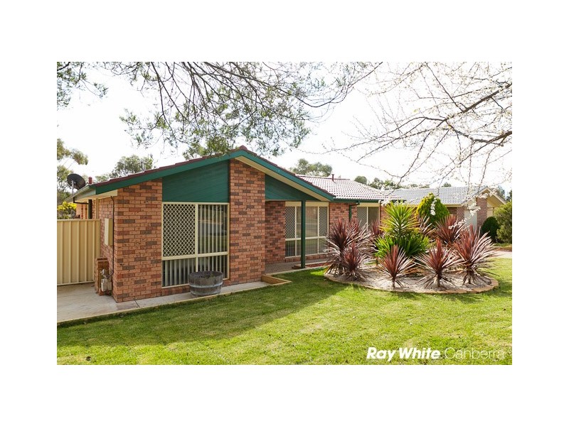 26 Augustus Close, Palmerston ACT 2913