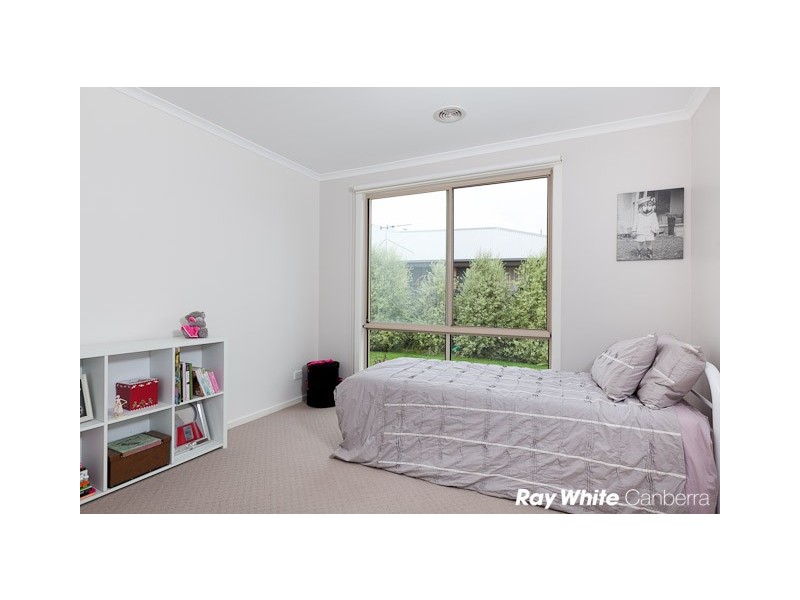 32 Jeanne Young Circuit, Mckellar ACT 2617