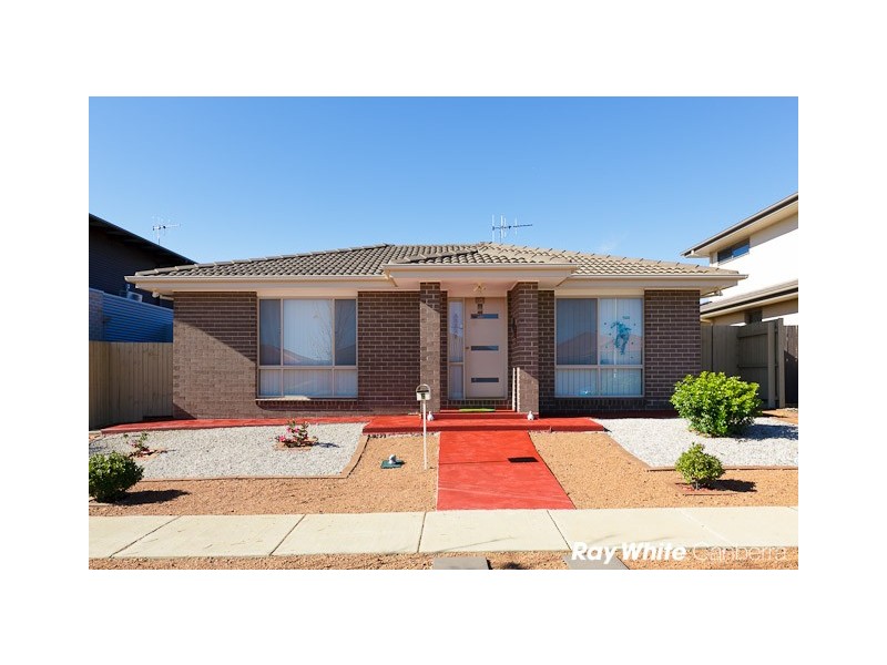 6 Hewett Crescent, Franklin ACT 2913