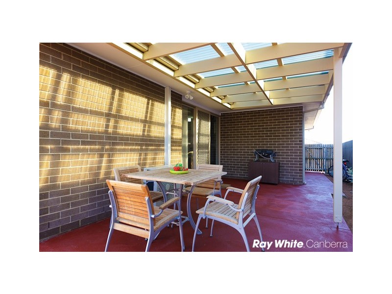 6 Hewett Crescent, Franklin ACT 2913