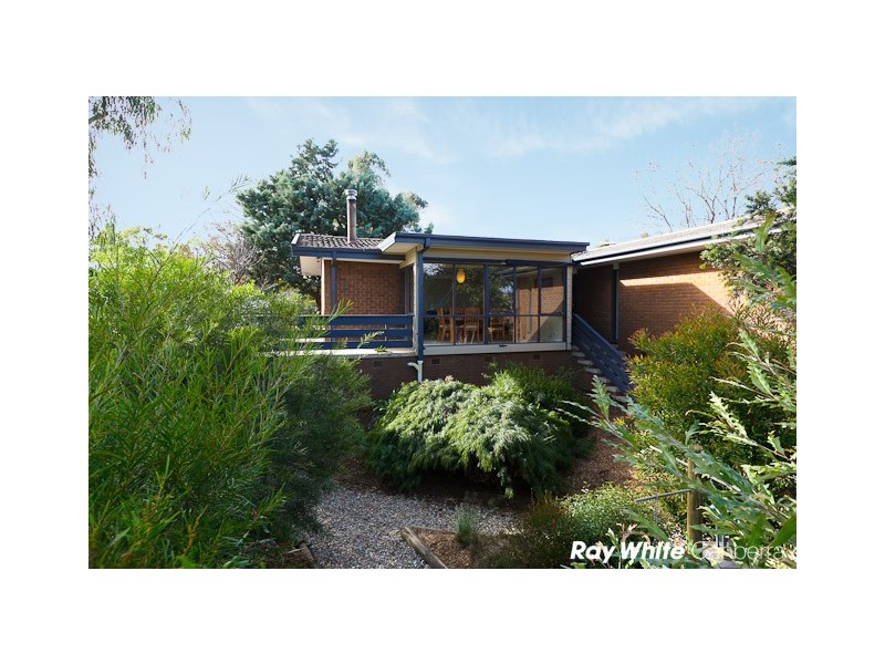 26 Mirrabucca Crescent, Giralang ACT 2617