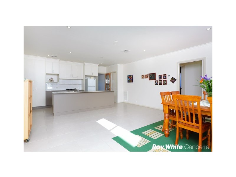 29 Amy Ackman Street, Forde ACT 2914