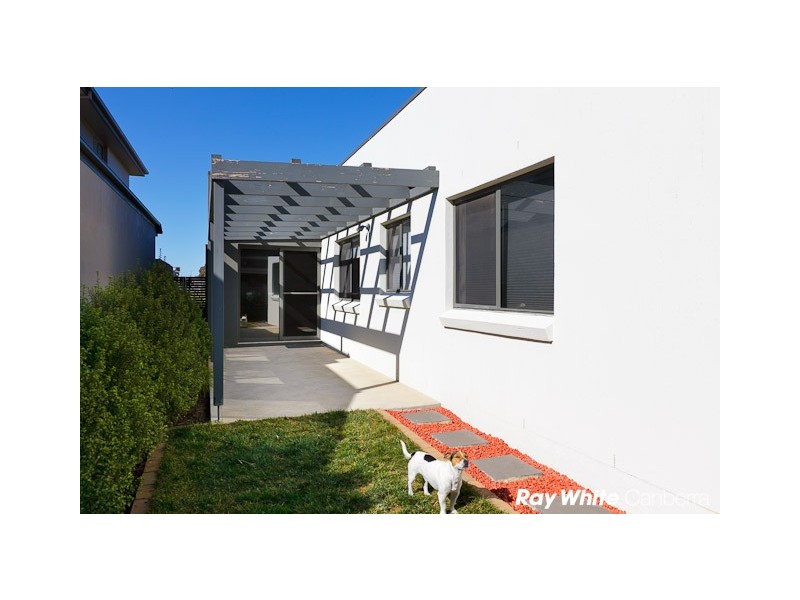 29 Amy Ackman Street, Forde ACT 2914