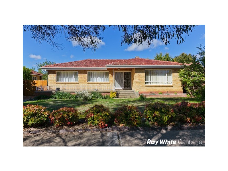 22 Tallara Parkway, Narrabundah ACT 2604