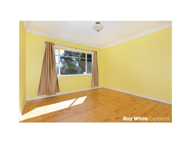 22 Tallara Parkway, Narrabundah ACT 2604