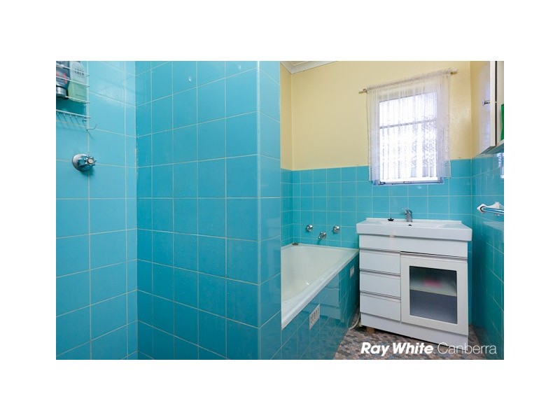 22 Tallara Parkway, Narrabundah ACT 2604