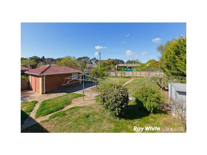 22 Tallara Parkway, Narrabundah ACT 2604