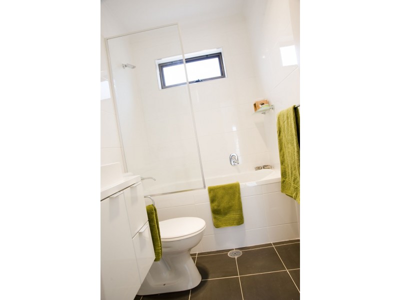 4 Dymphna Place, Franklin ACT 2913