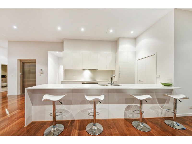 5/27 State Circle, Deakin ACT 2600