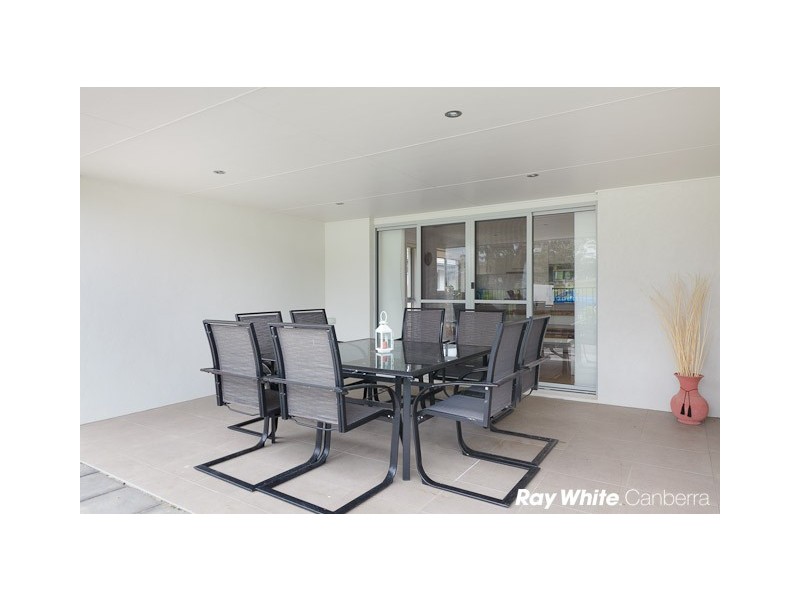 16 Plimsoll Drive, Casey ACT 2913